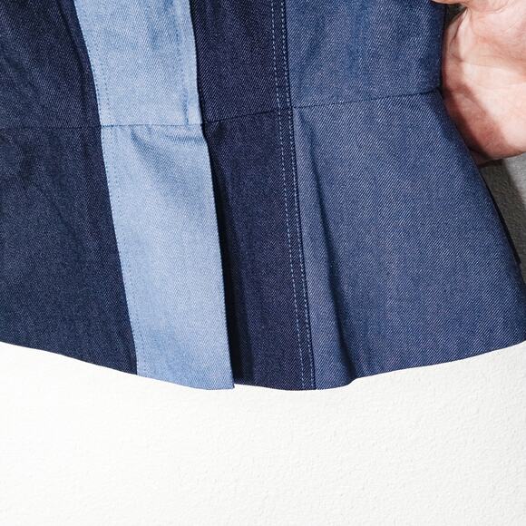 NEW BCBGMaxAzria Women’s Mae Top Denim Colorblock 100% Cotton Zip Back XXS - Picture 6 of 8